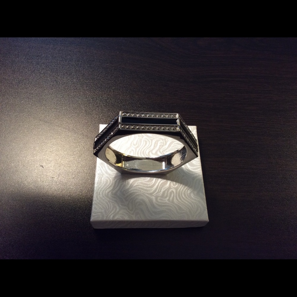 silvertone onyx and cz octagonal bangle bracelet